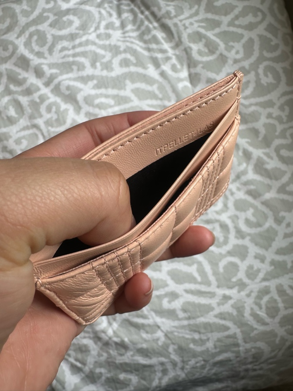 Burberry Blush Pink Quilted TB Logo Card Holder - Picture 4 of 4